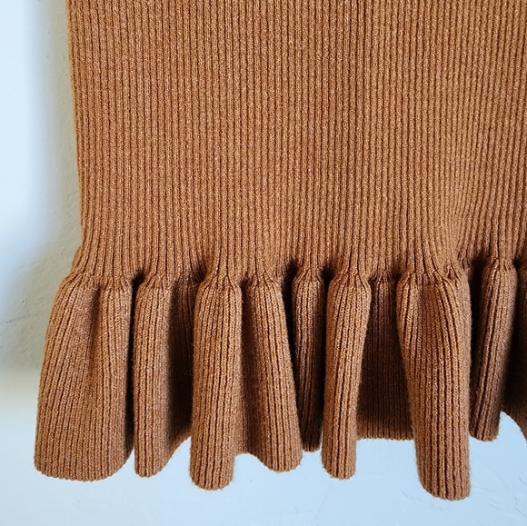 NWOT Sweet Rain Sweater Pencil Skirt With Ruffle Size L - Picture 2 of 4